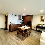 Pentstudio West Lake Duplex Apartment
