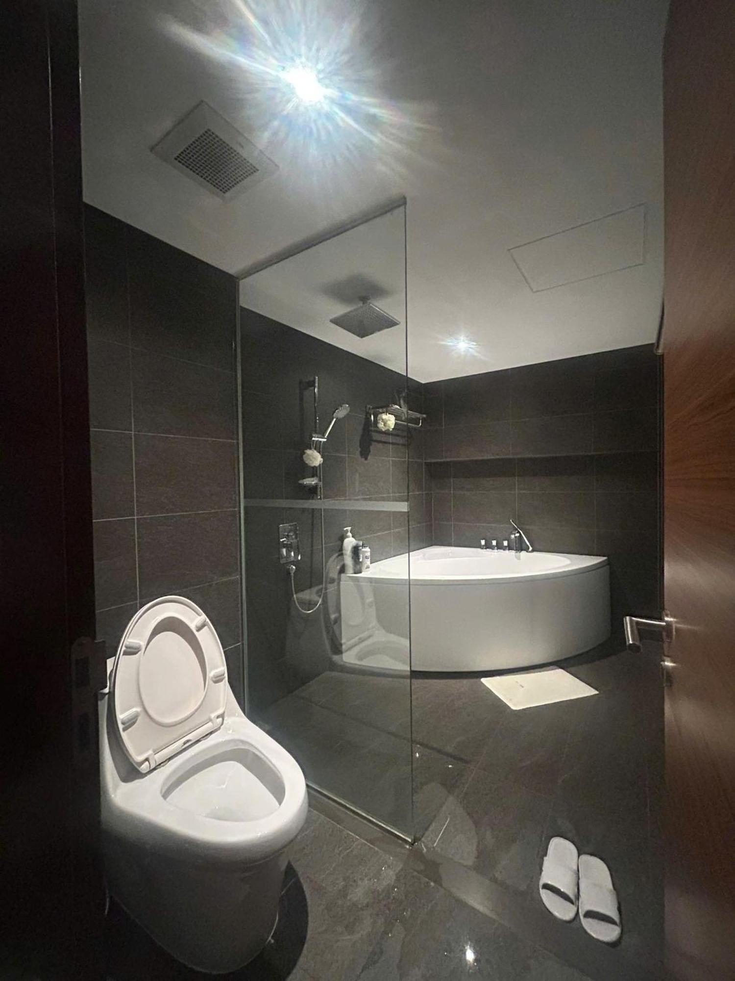 Pentstudio West Duplex Hanoi
